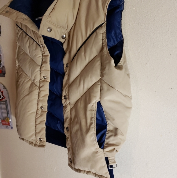 Altra puffer vest - Picture 3 of 6